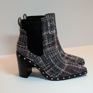 Charles By Charles David Dodger Tweed Studded Ankle Boots Size 6.5
